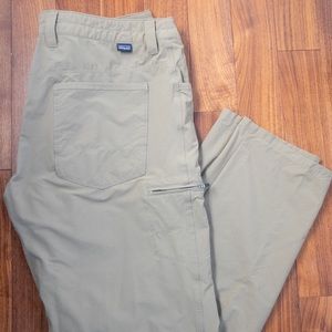 NWOT Patagonia men’s pants side zip pocket